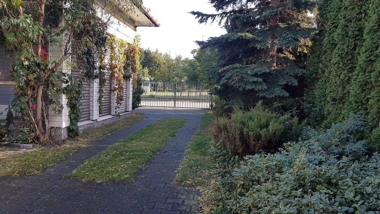 Noclegi U Gosi Mosty Kolo Gdyni Buitenkant foto